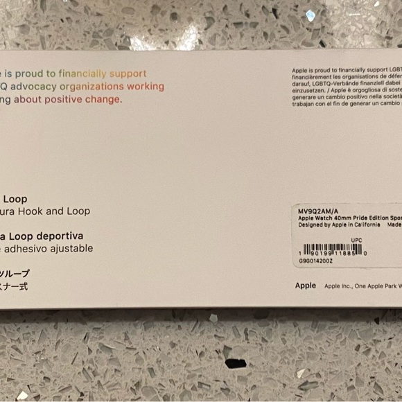 LGBTQ+ 🏳️‍🌈 RAINBOW APPLE WATCH BAND - Picture 2 of 5